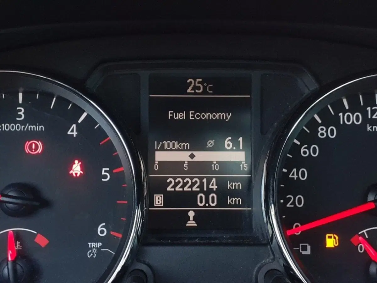 Nissan Qashqai usata a Modena (13)