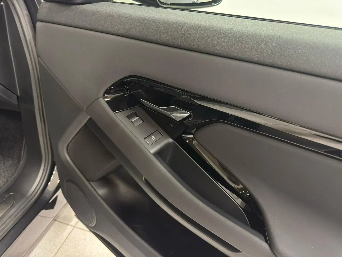 Land Rover Range Rover Evoque usata a Novara (11)
