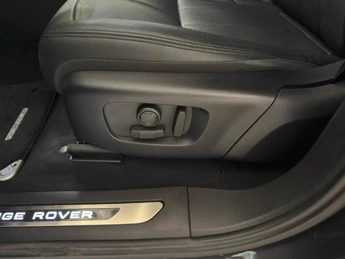 Land Rover Range Rover Evoque usata a Novara (18)