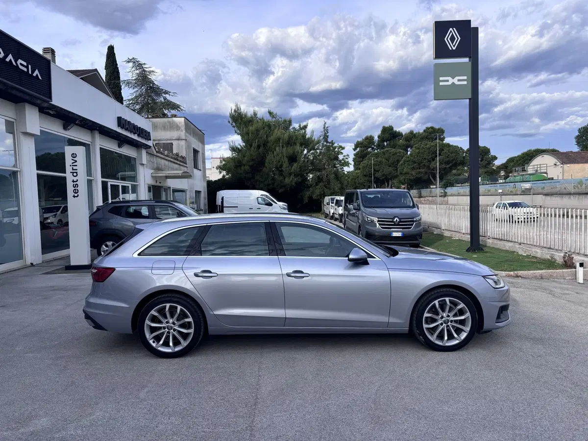 Audi A4 Avant usata a Ancona (4)
