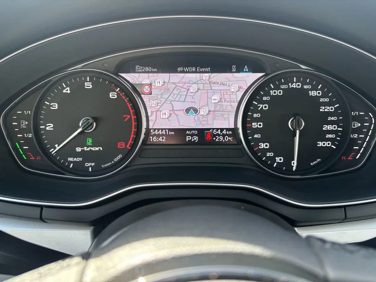 Audi A4 Avant usata a Ancona (14)