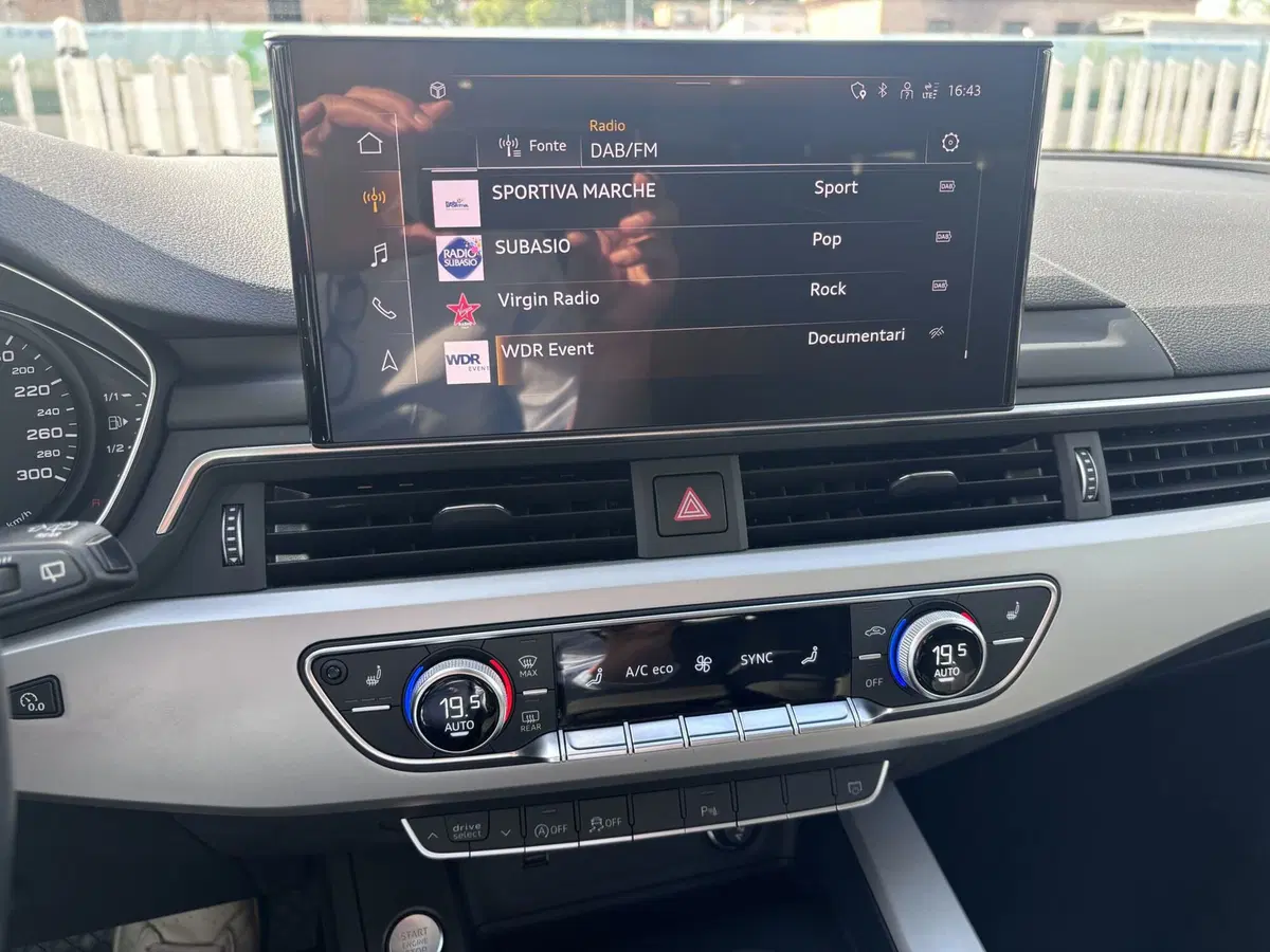 Audi A4 Avant usata a Ancona (19)
