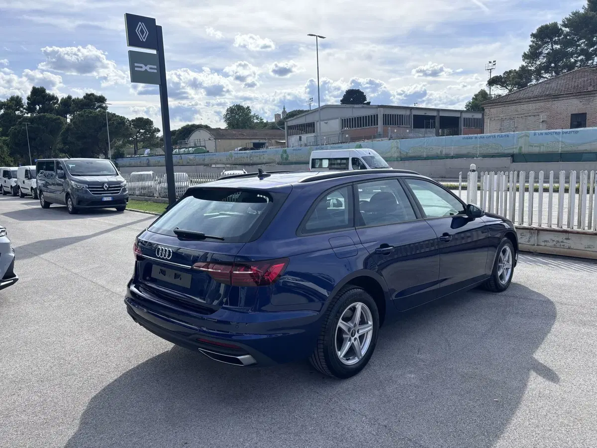 Audi A4 Avant usata a Ancona (5)