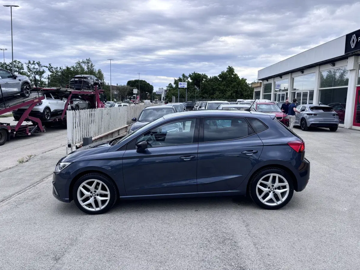 SEAT Ibiza usata a Ancona (8)