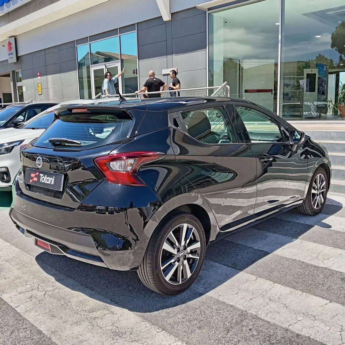 Nissan Micra usata a L'Aquila (13)