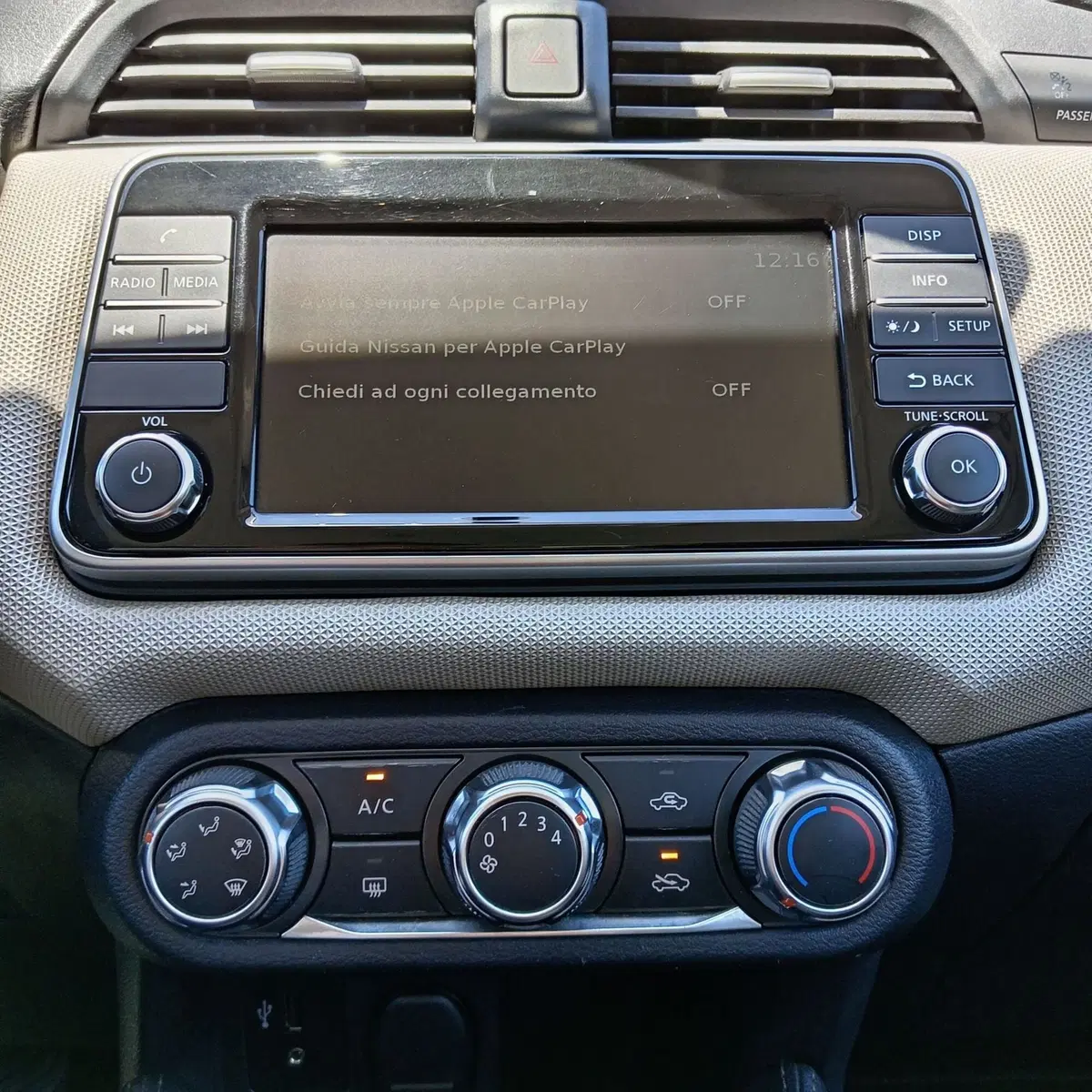 Nissan Micra usata a L'Aquila (17)