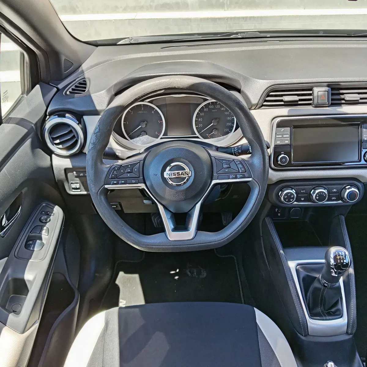 Nissan Micra usata a L'Aquila (5)