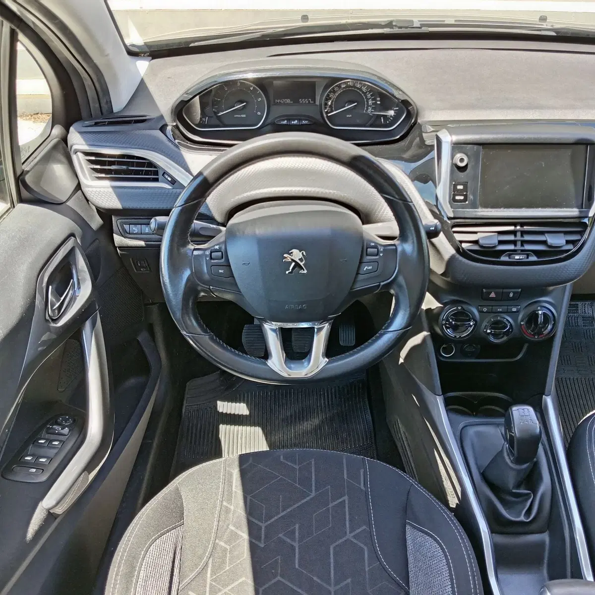 Peugeot 2008 usata a L'Aquila (14)
