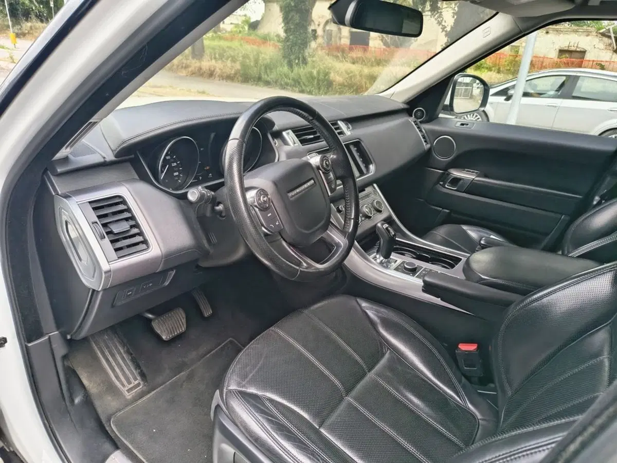 Land Rover Range Rover Sport usata a Padova (10)