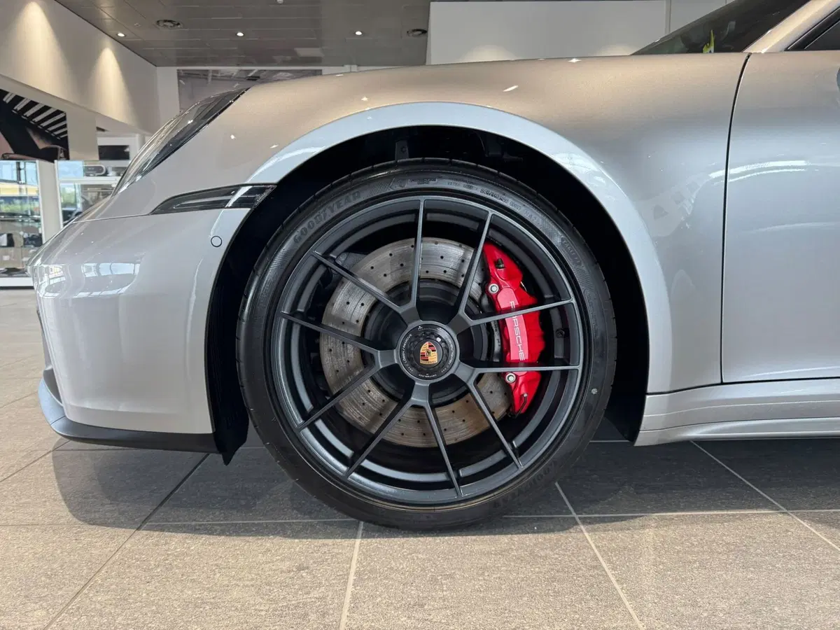 Porsche 911 Coupé usata a Firenze (10)