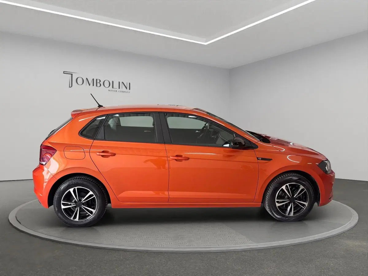 Volkswagen Polo usata a Macerata (8)