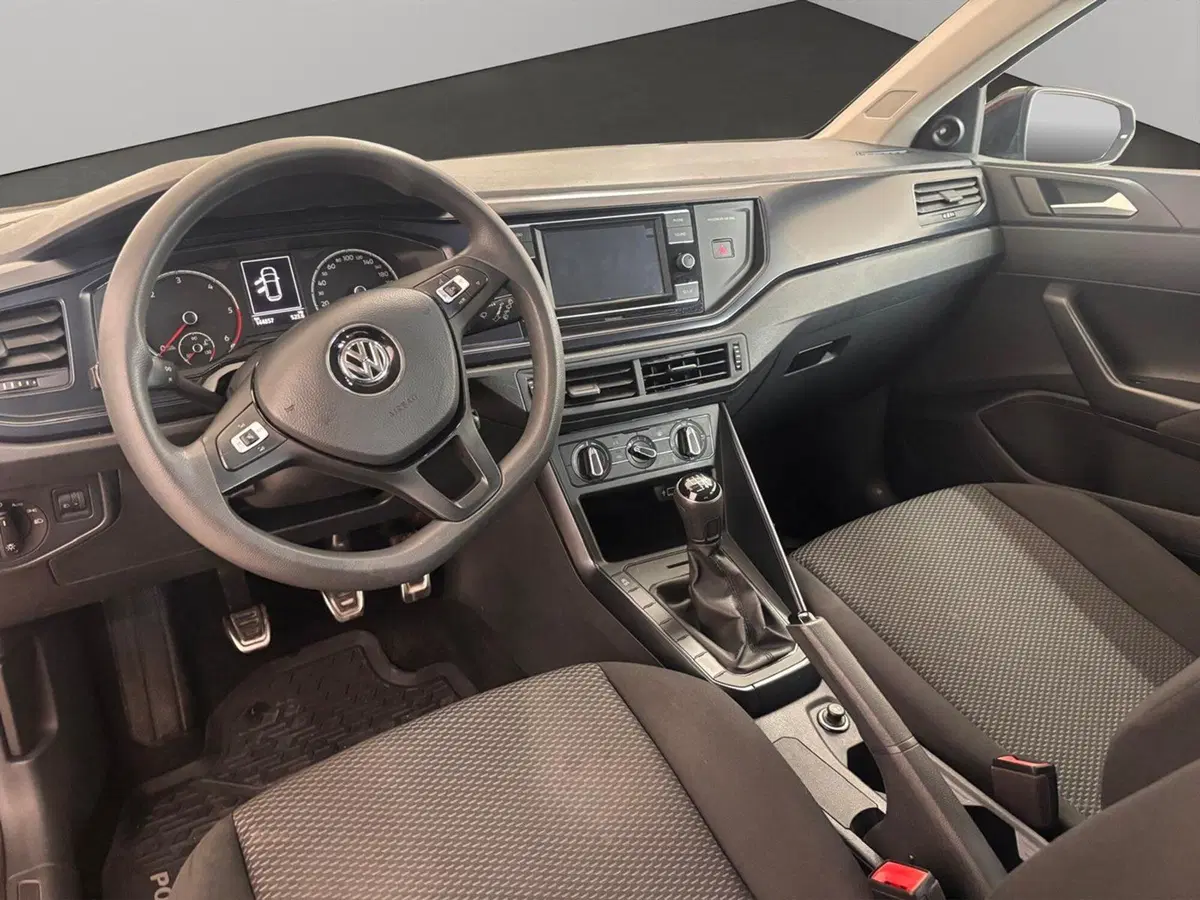 Volkswagen Polo usata a Macerata (9)