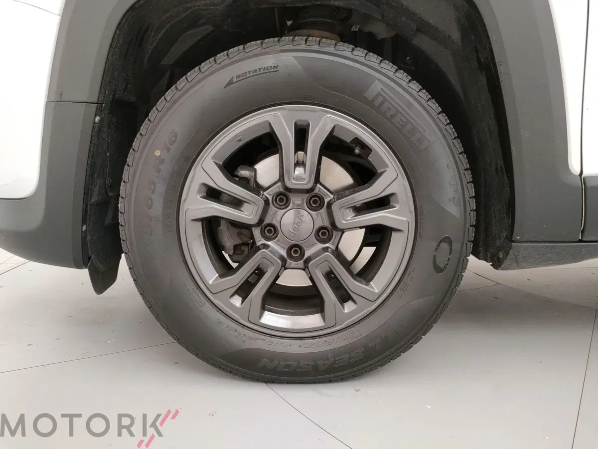 Jeep Renegade usata a Varese (6)