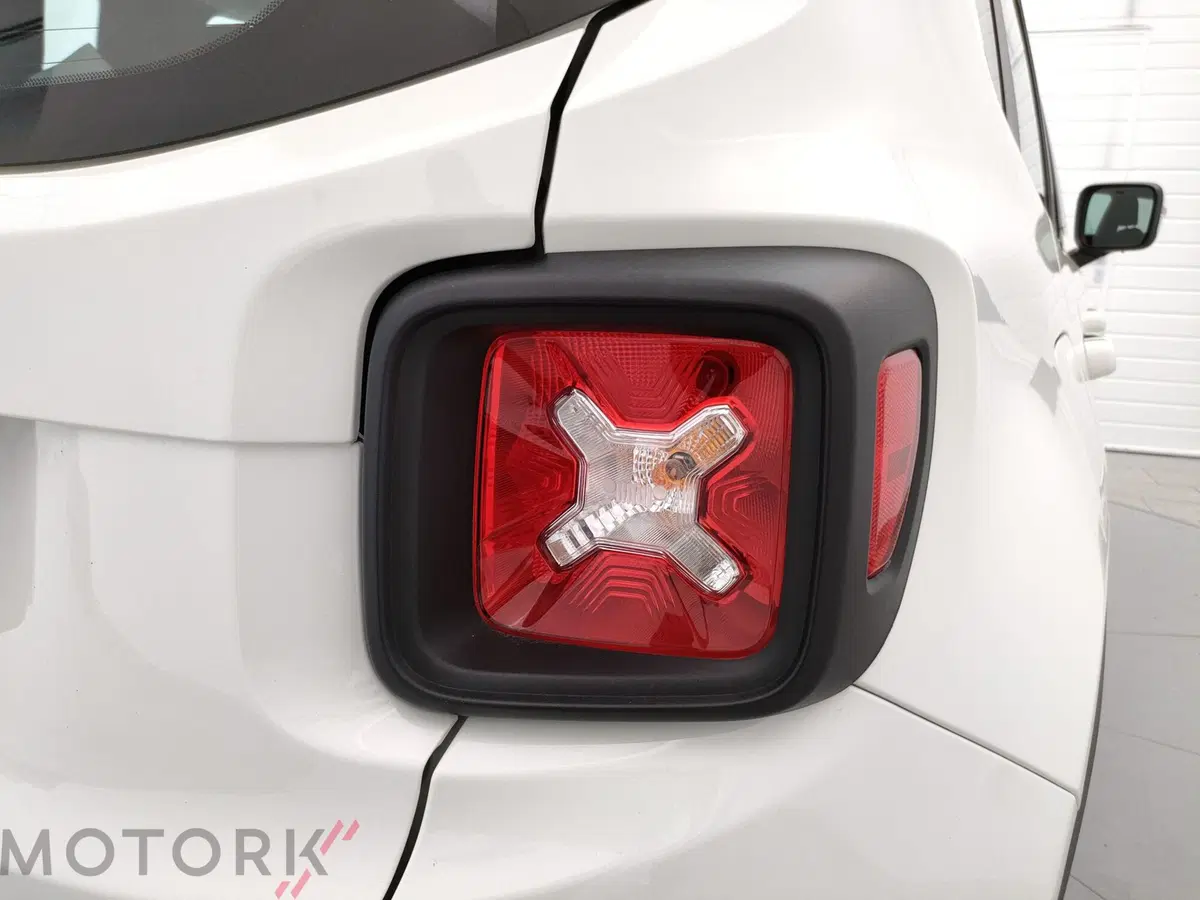 Jeep Renegade usata a Varese (8)