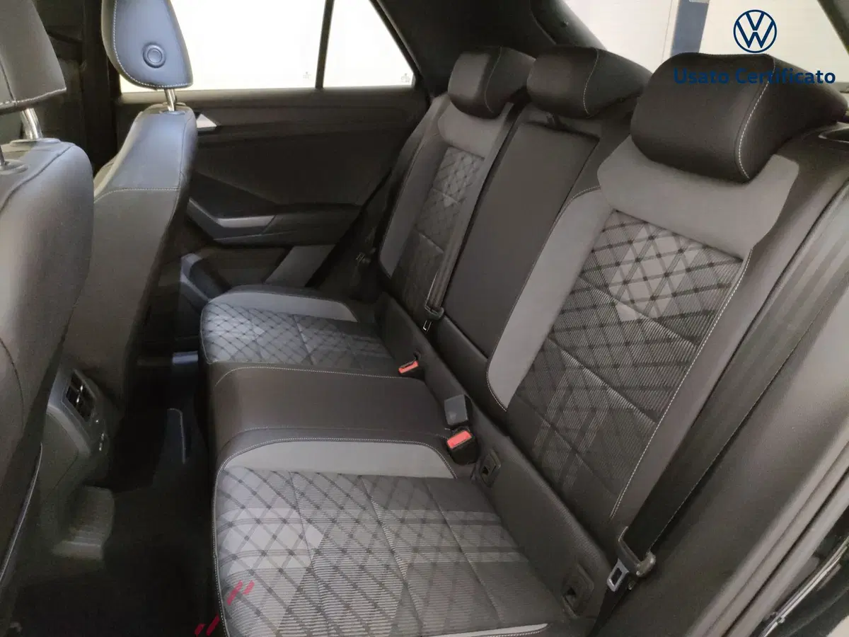 Volkswagen T-Roc usata a Varese (10)