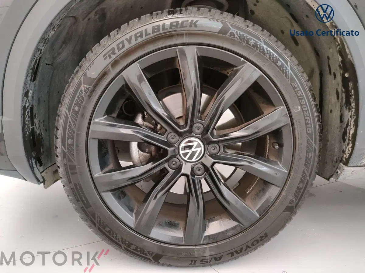 Volkswagen T-Roc usata a Varese (6)