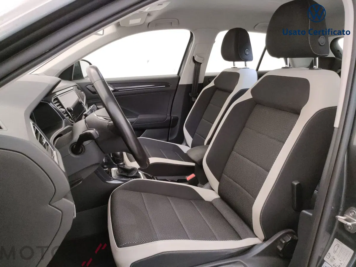 Volkswagen T-Roc usata a Varese (11)