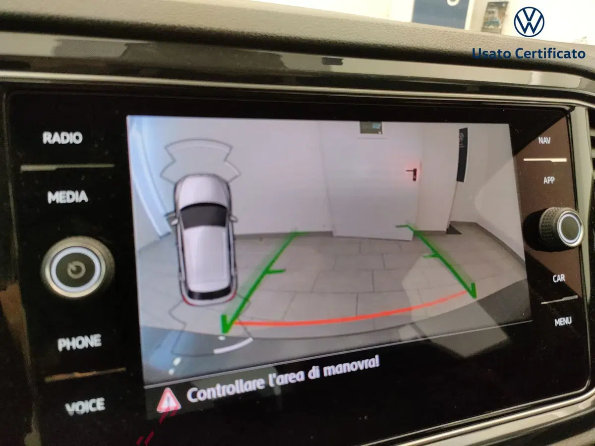 Volkswagen T-Roc usata a Varese (15)