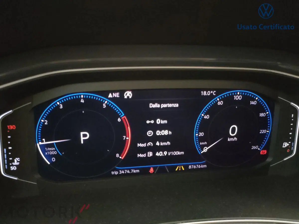 Volkswagen T-Roc usata a Varese (16)