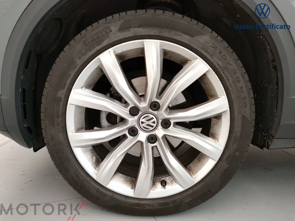 Volkswagen T-Roc usata a Varese (6)