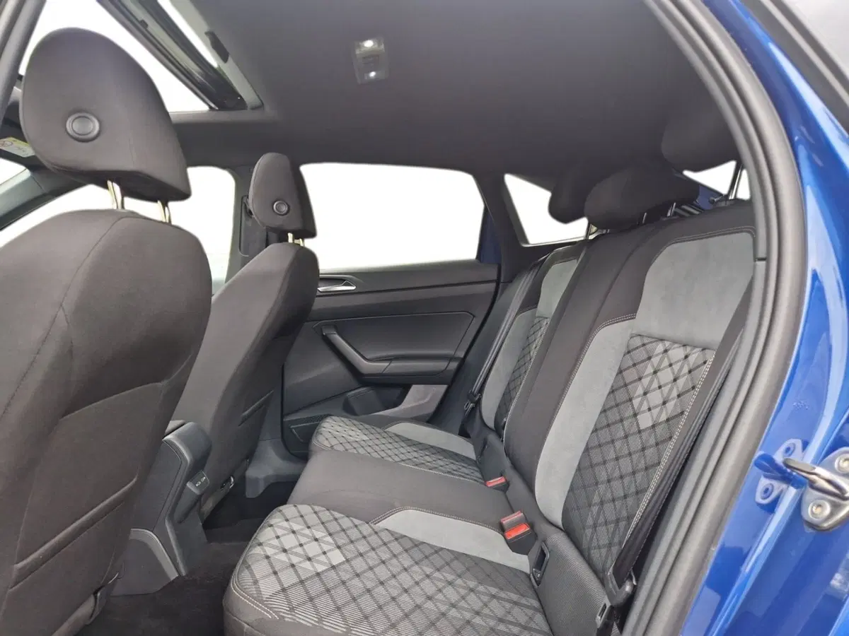Volkswagen Taigo usata a Siena (11)