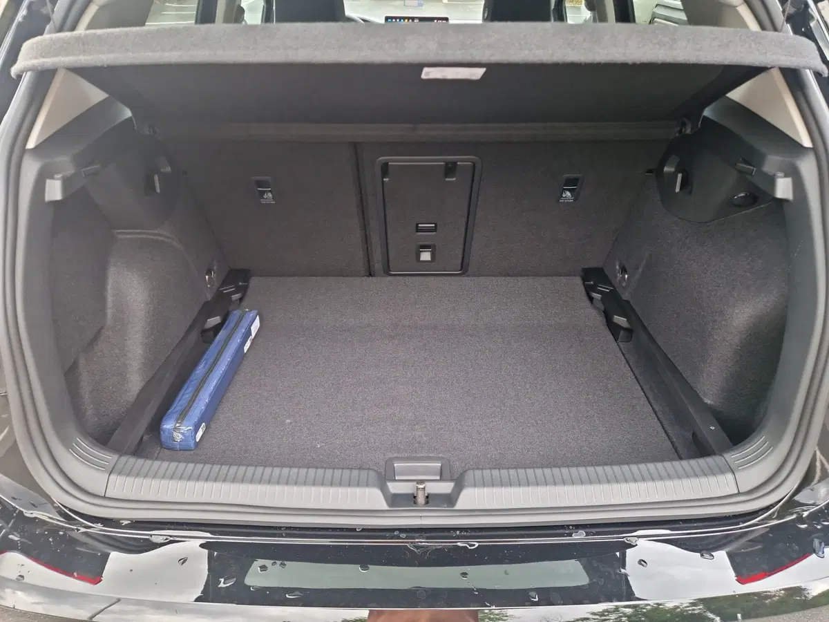 Volkswagen Golf nuova a Siena (12)