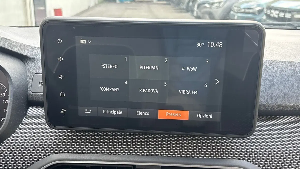 Dacia Sandero usata a Padova (11)