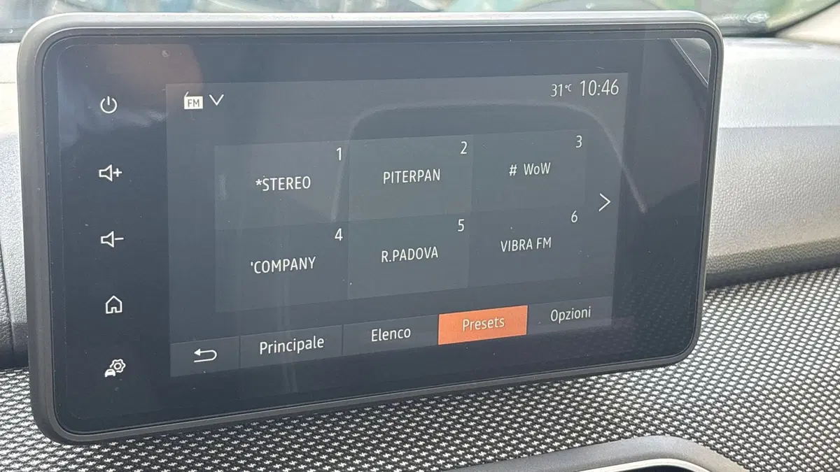 Dacia Sandero usata a Padova (12)