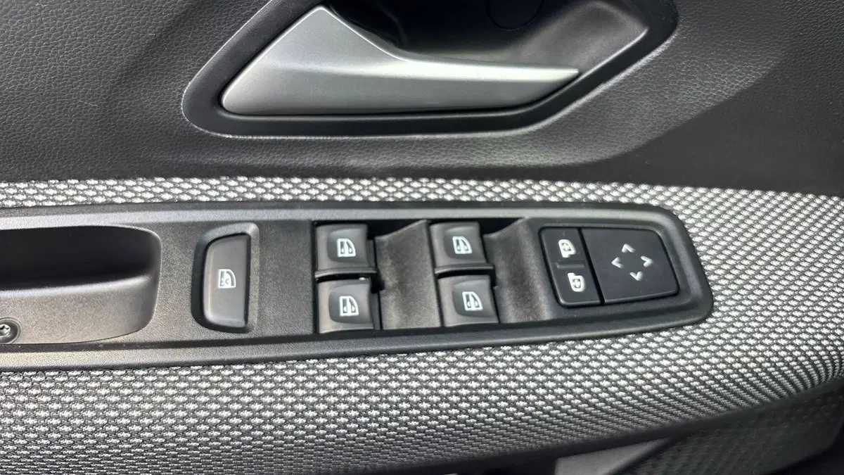 Dacia Sandero usata a Padova (16)