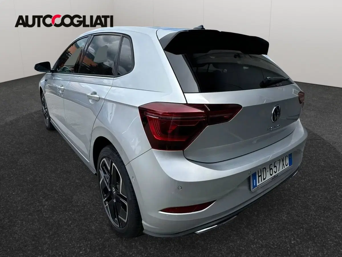 Volkswagen Polo nuova a Lecco (5)
