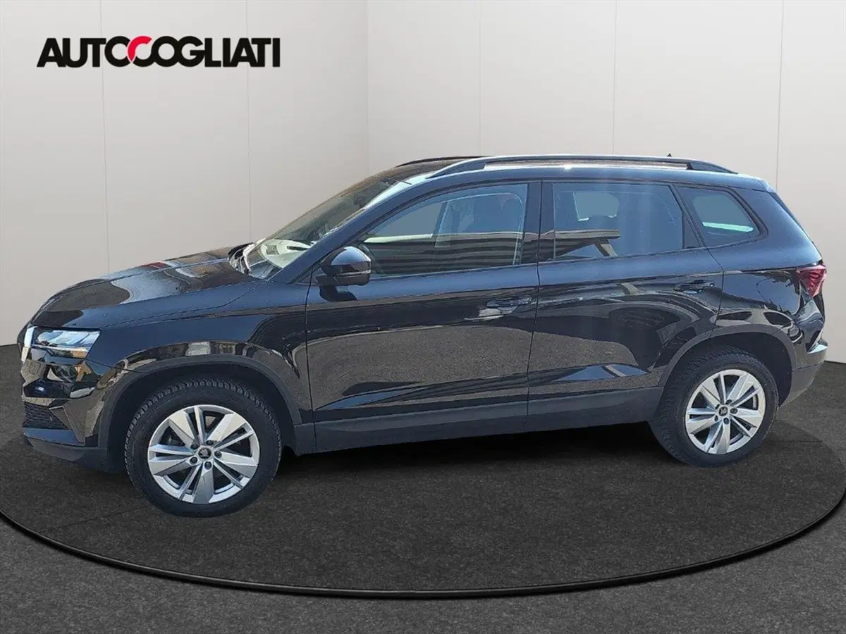 Skoda Karoq usata a Lecco (7)