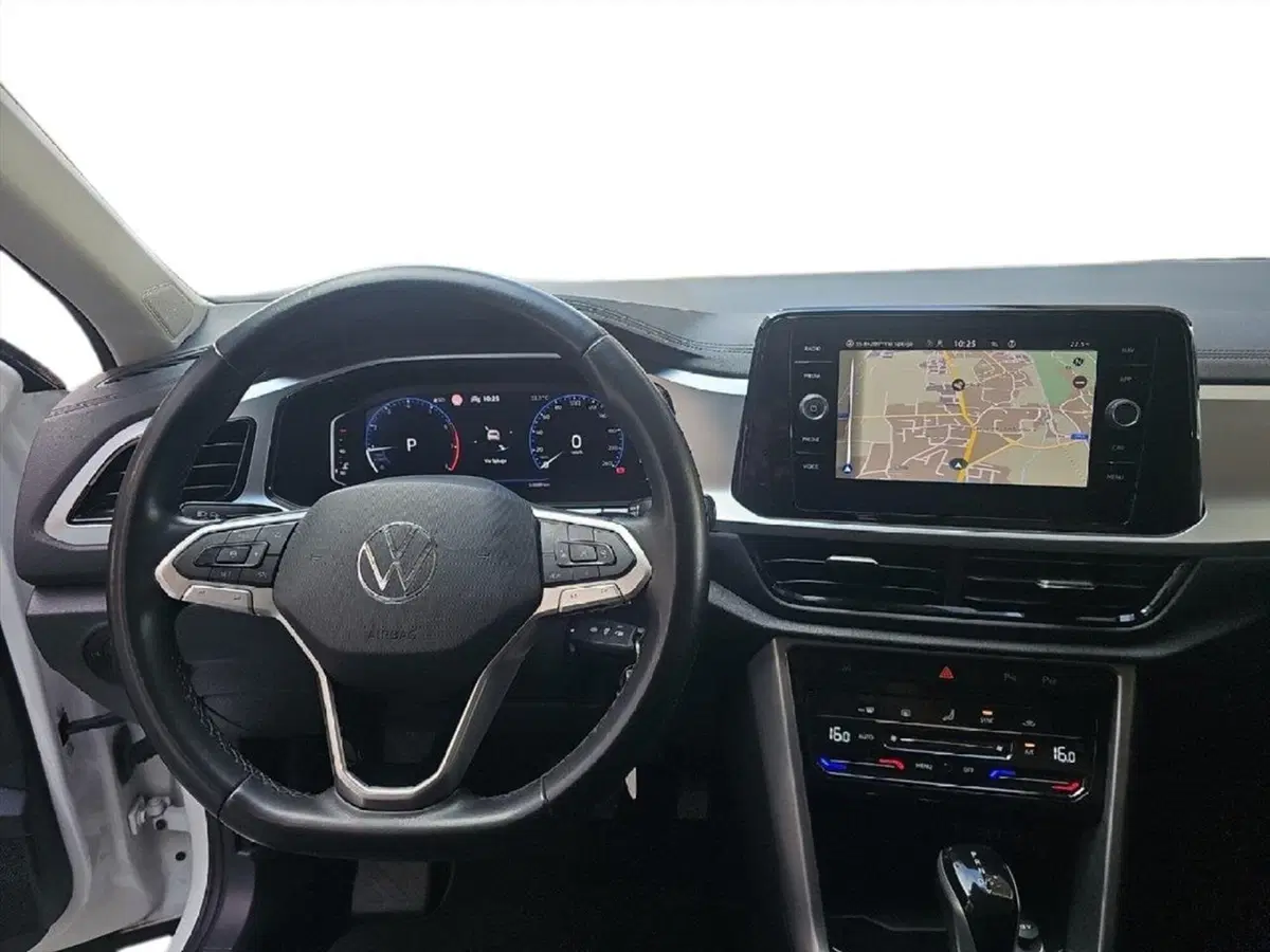 Volkswagen T-Roc usata a Lecco (11)