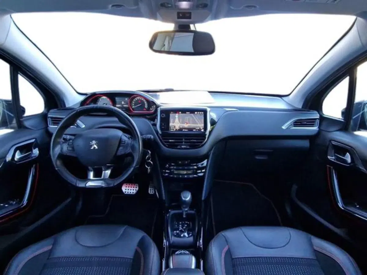 Peugeot 2008 usata a Salerno (12)