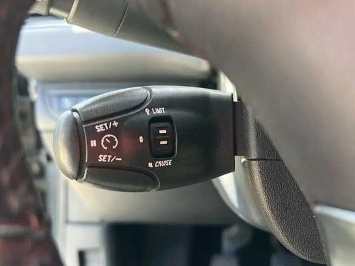 Peugeot 208 usata a Ravenna (18)