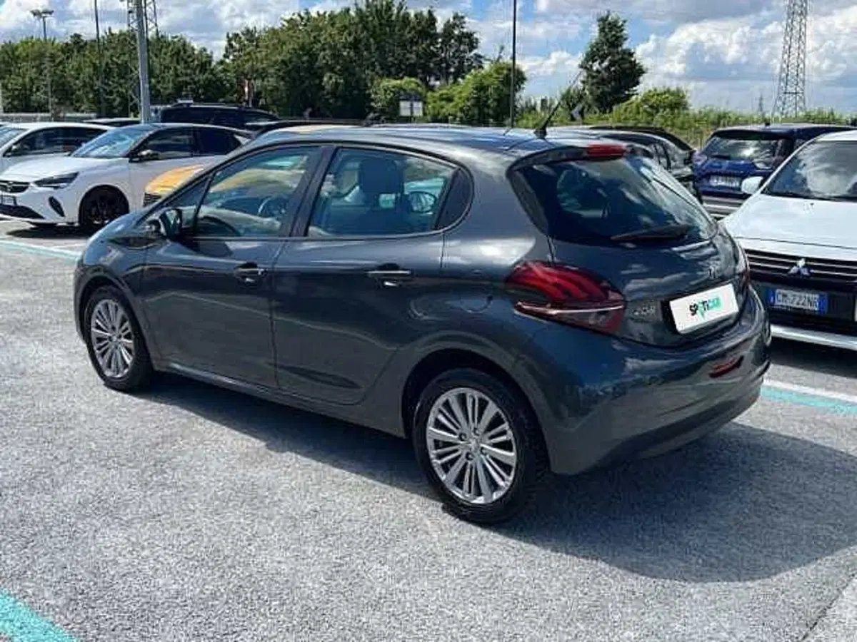Peugeot 208 usata a Ravenna (4)