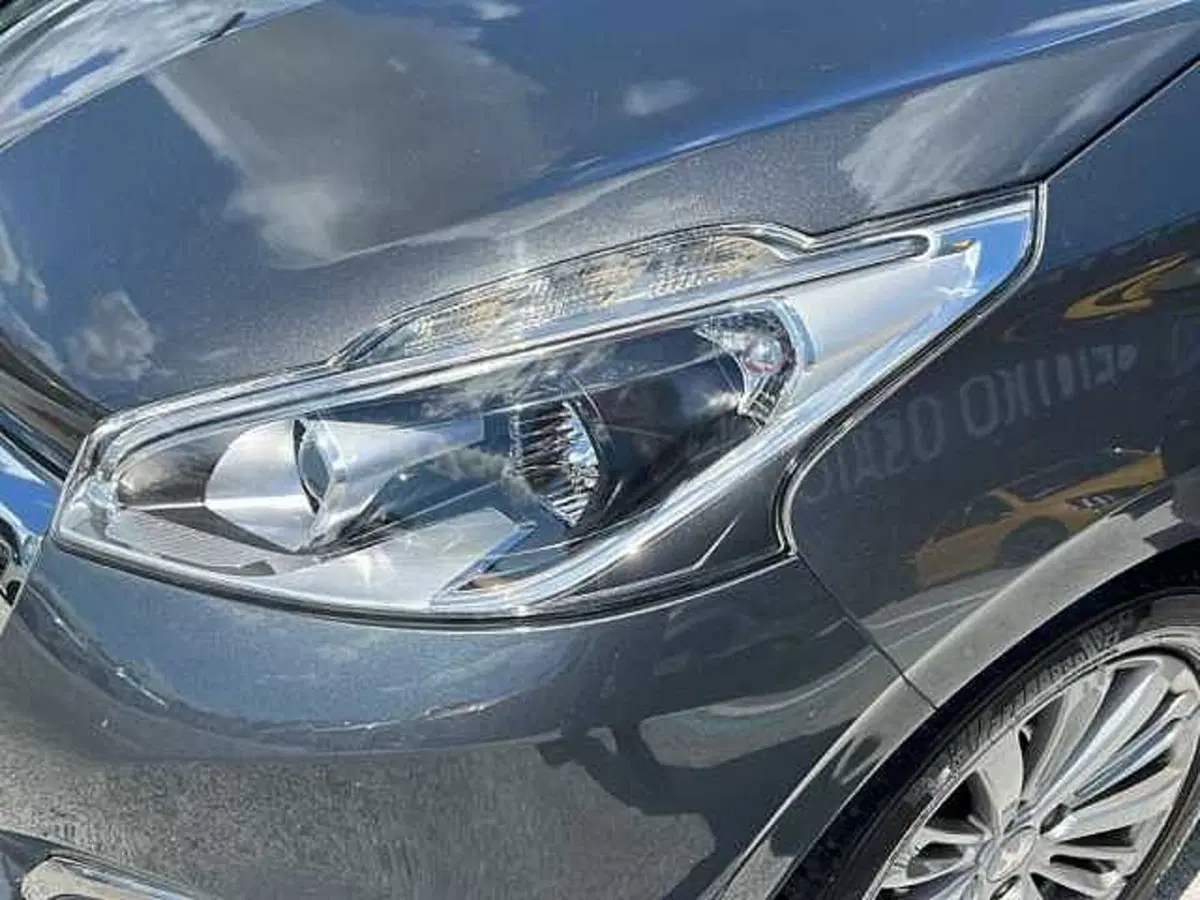 Peugeot 208 usata a Ravenna (6)