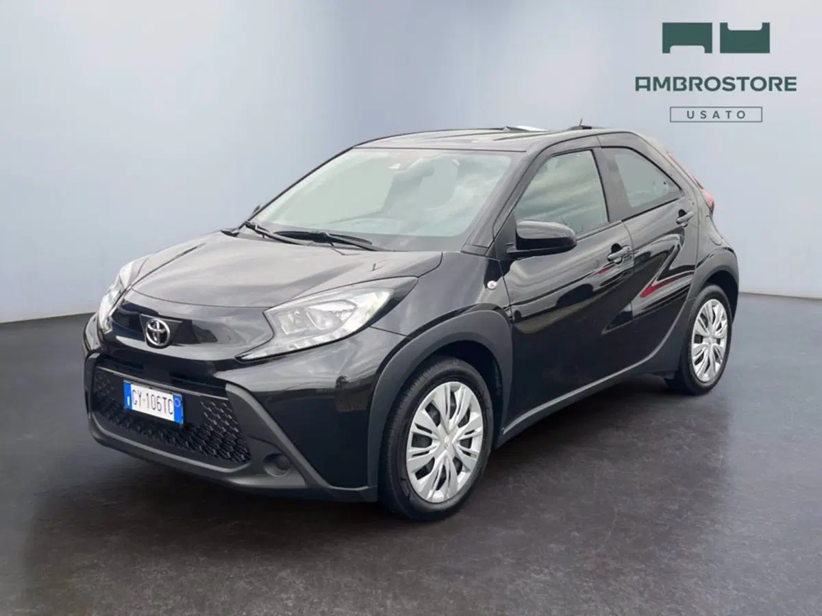 Toyota Aygo X usata a Milano