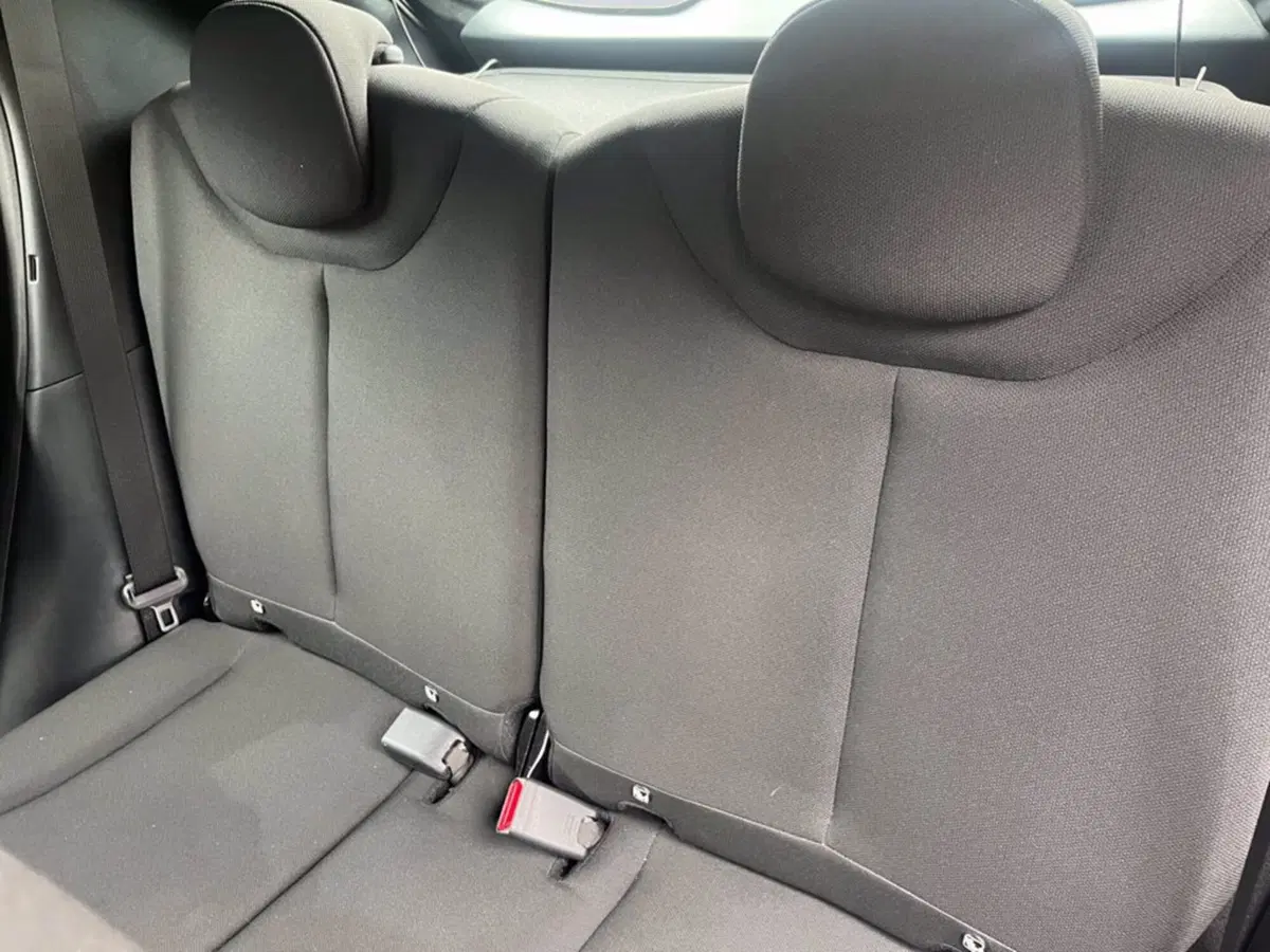 Toyota Aygo X usata a Milano (12)