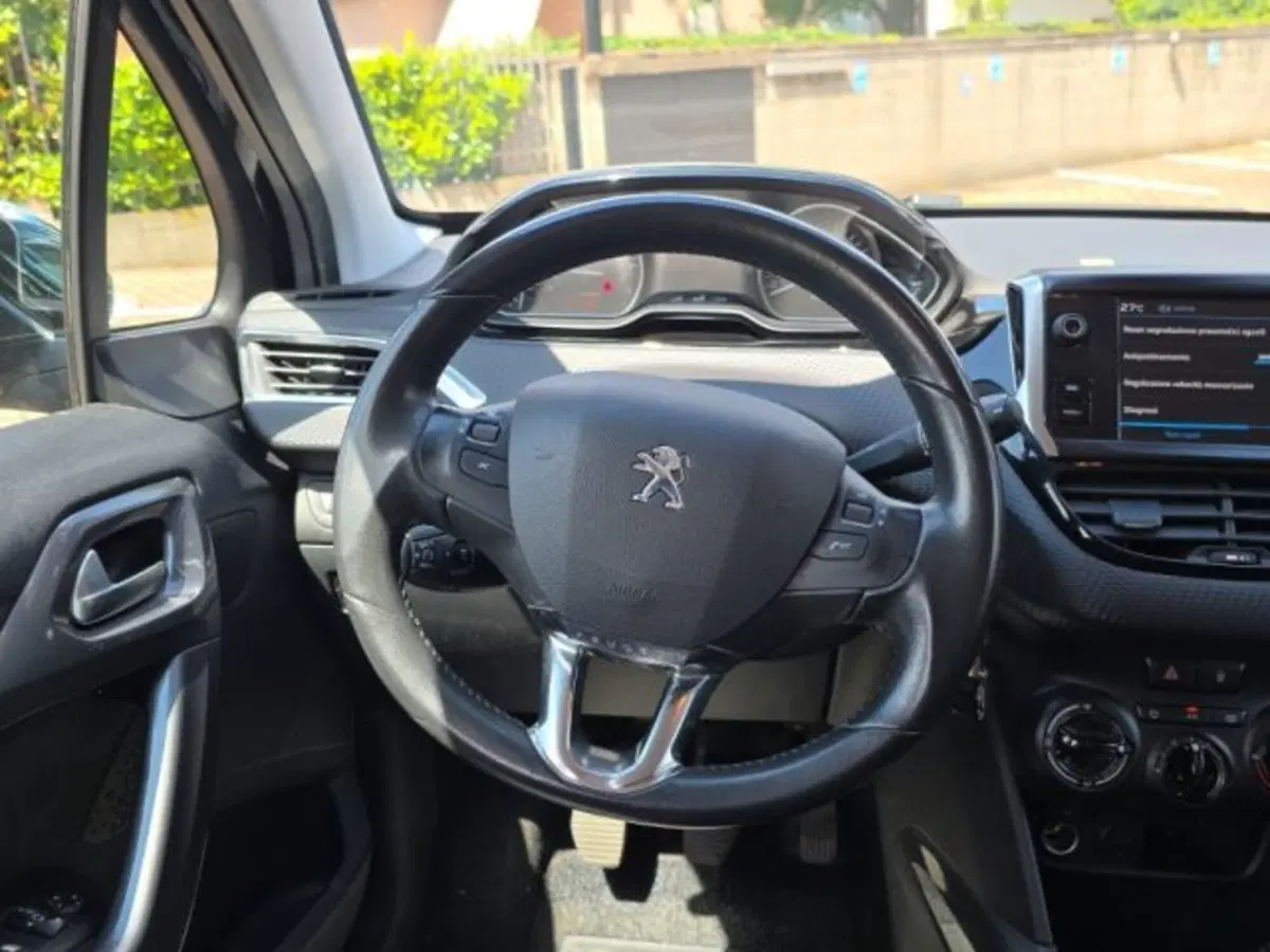 Peugeot 2008 usata a Monza e Brianza (13)