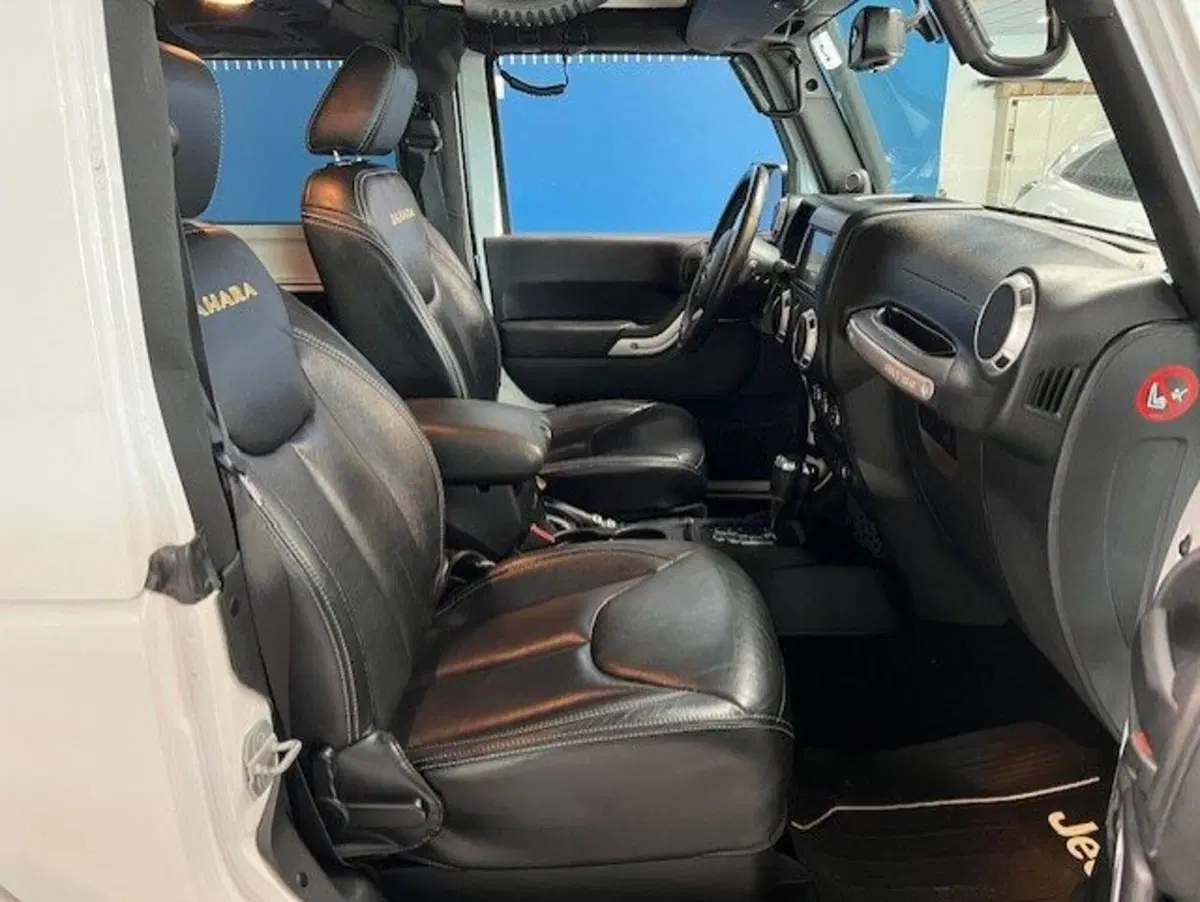 Jeep Wrangler usata a Cuneo (9)