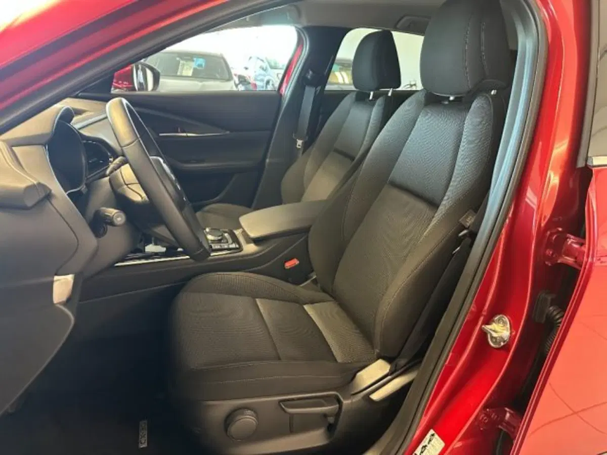 Mazda CX-30 nuova a Cuneo (11)