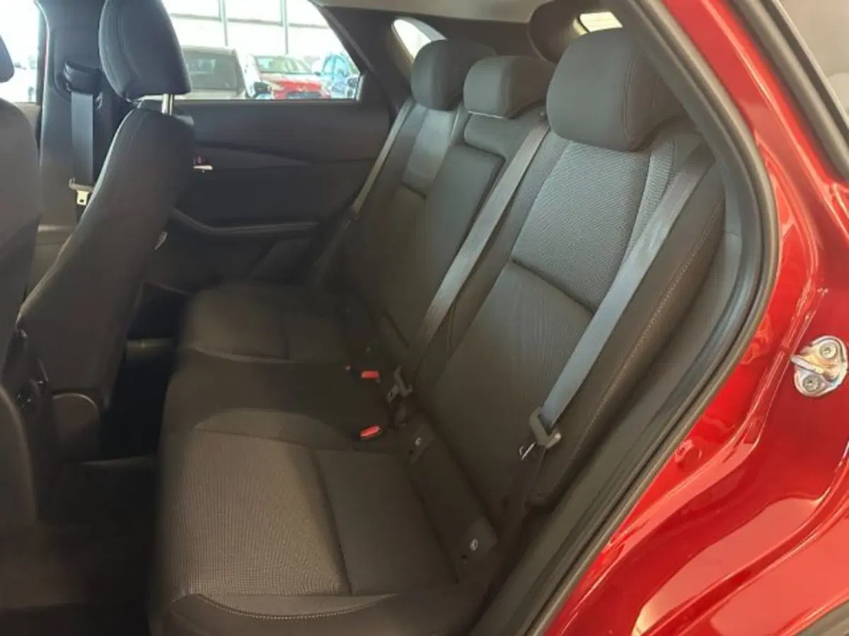 Mazda CX-30 nuova a Cuneo (12)