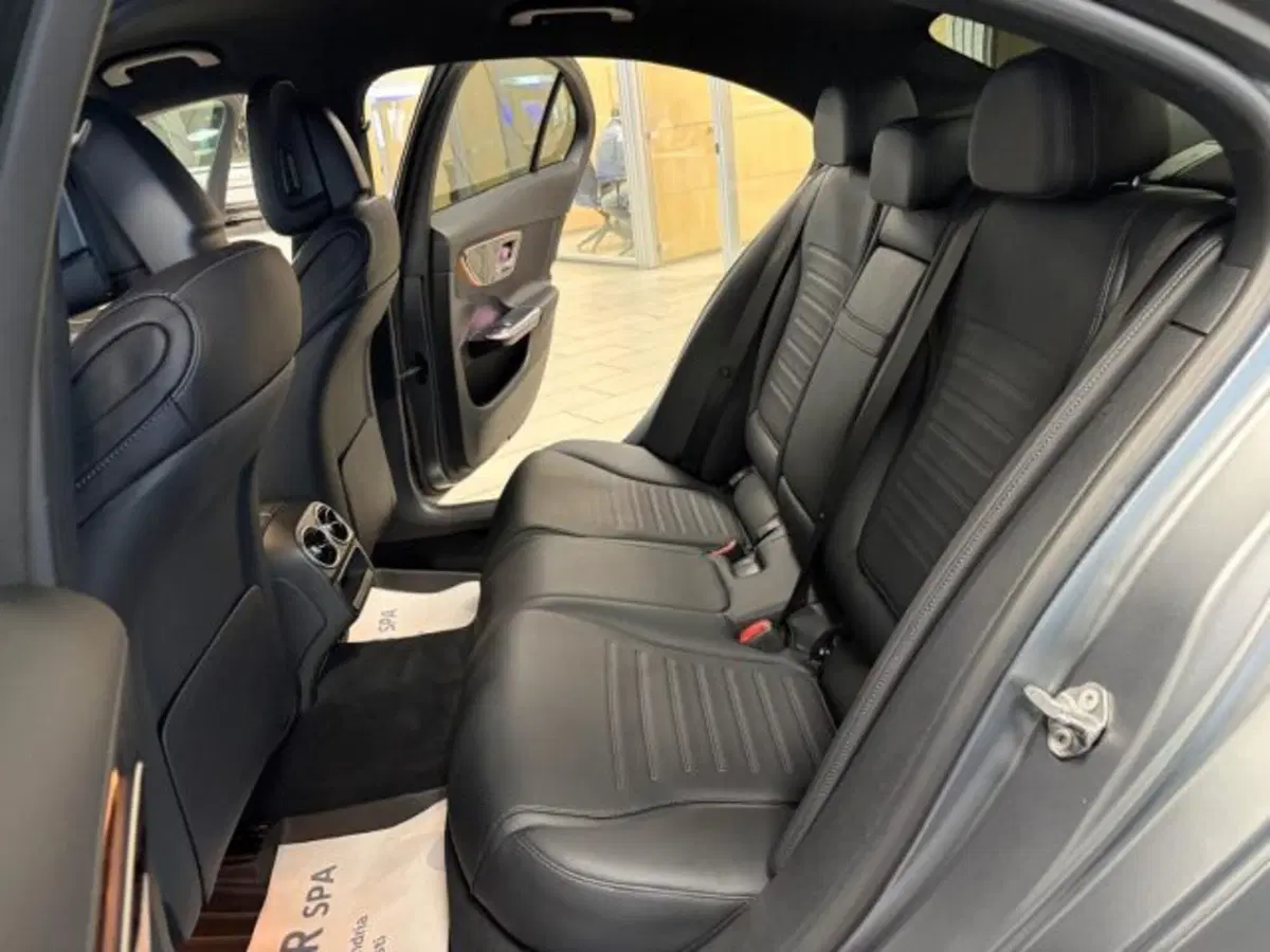 Mercedes-Benz Classe C usata a Cuneo (14)