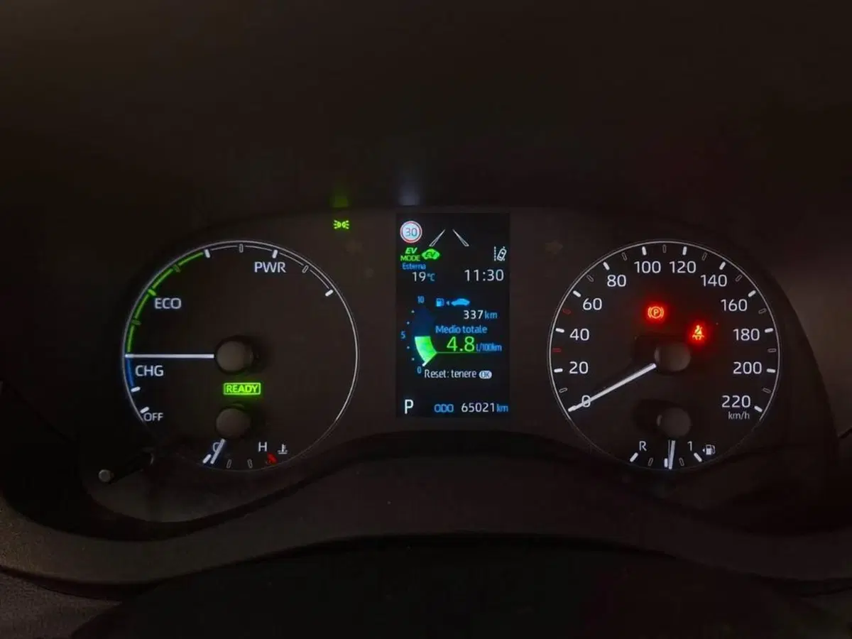 Toyota Yaris Cross usata a Torino (6)