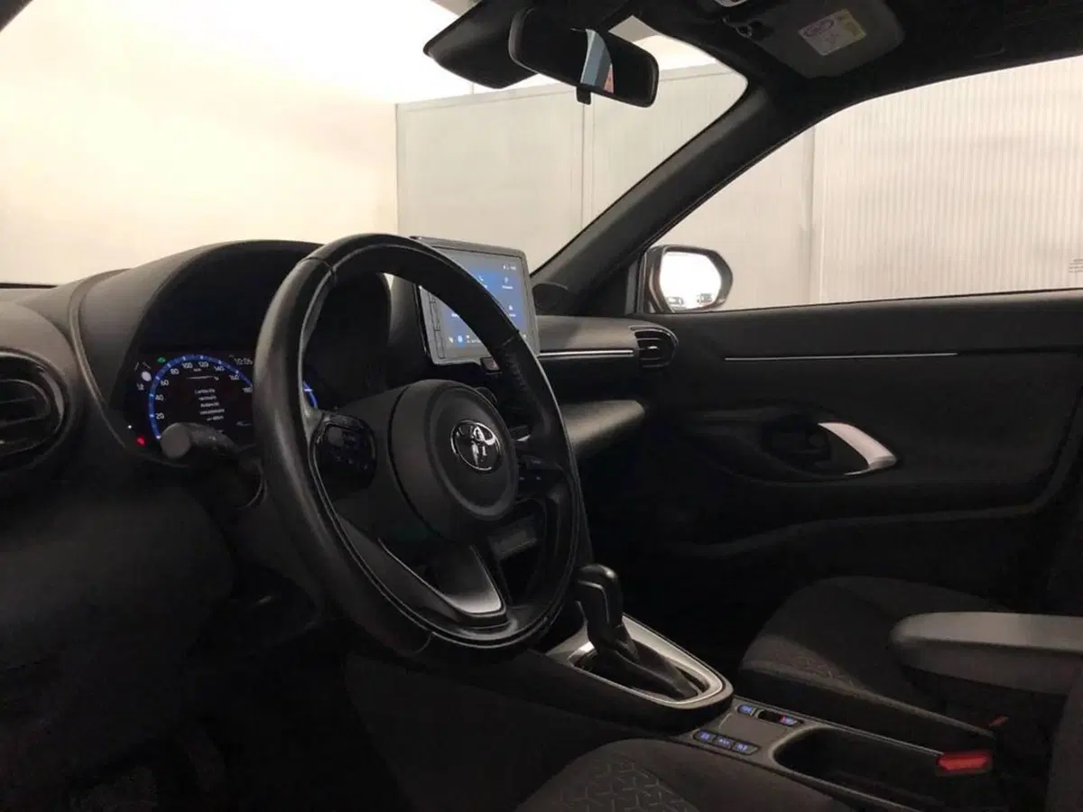 Toyota Yaris Cross usata a Torino (9)