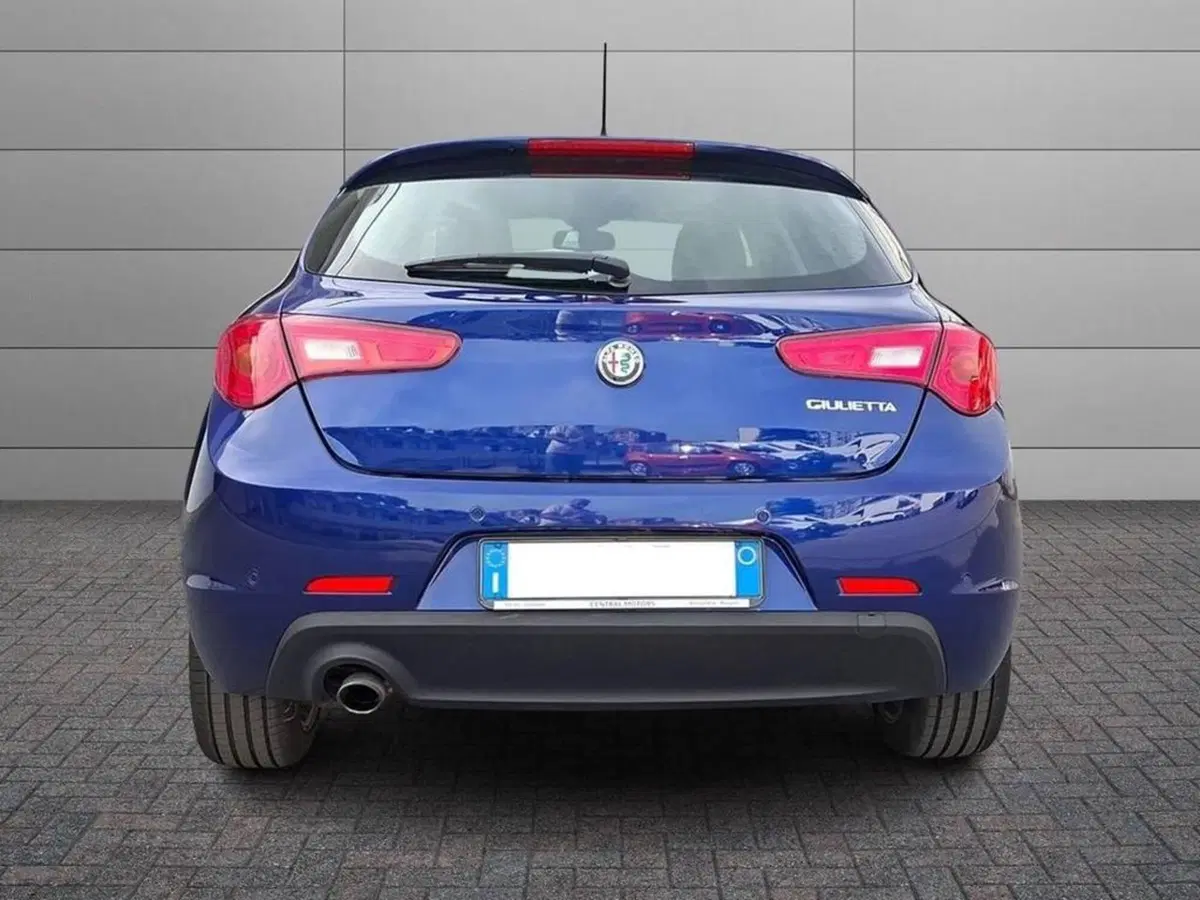 Alfa Romeo Giulietta usata a Torino (4)