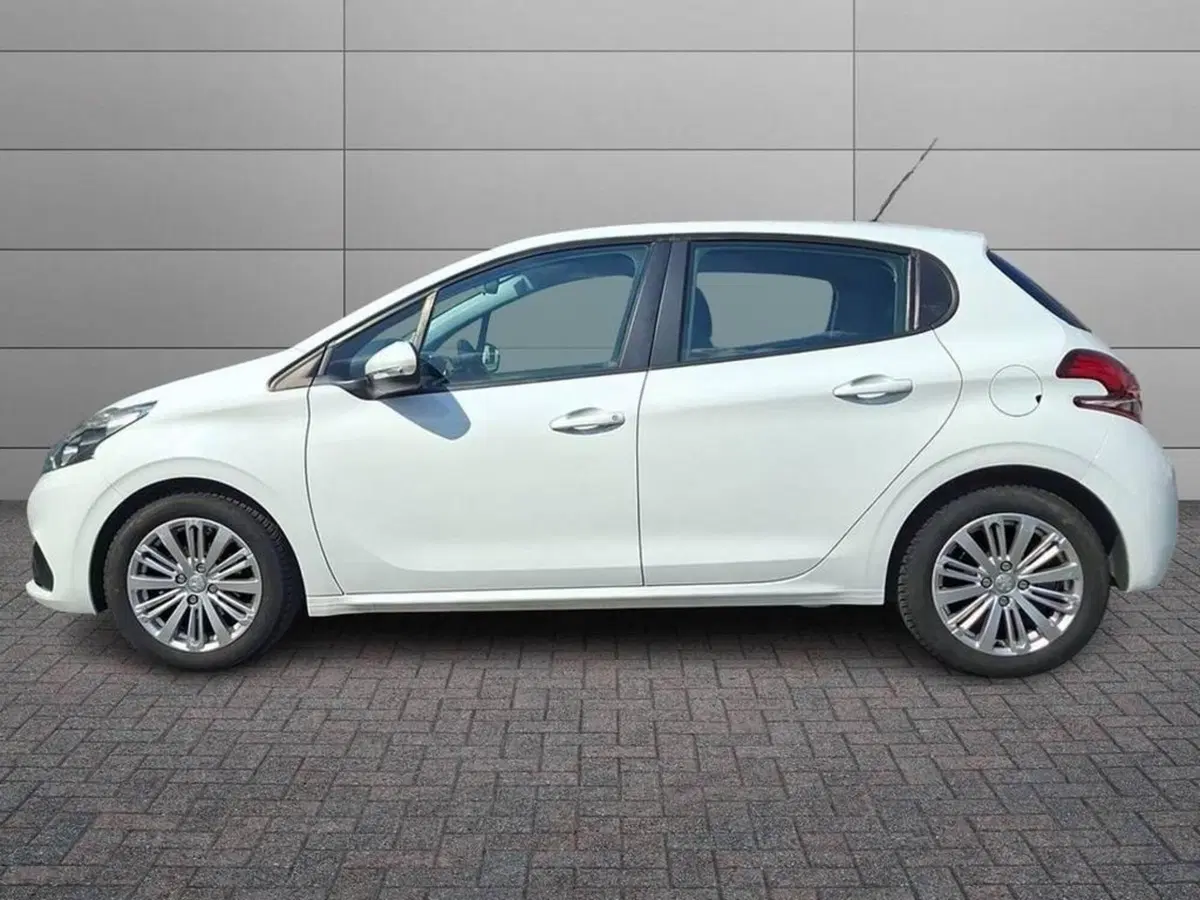 Peugeot 208 usata a Torino (6)