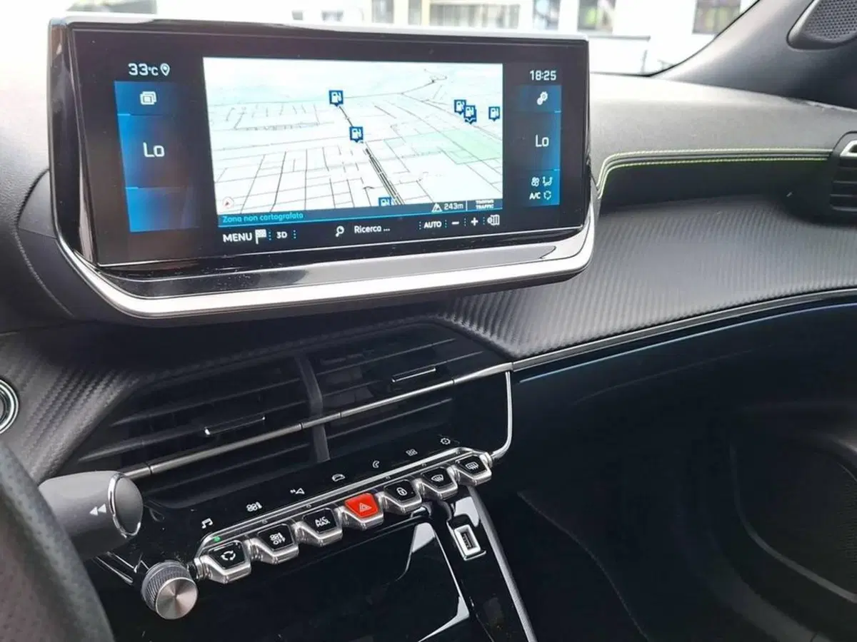 Peugeot 2008 usata a Torino (9)