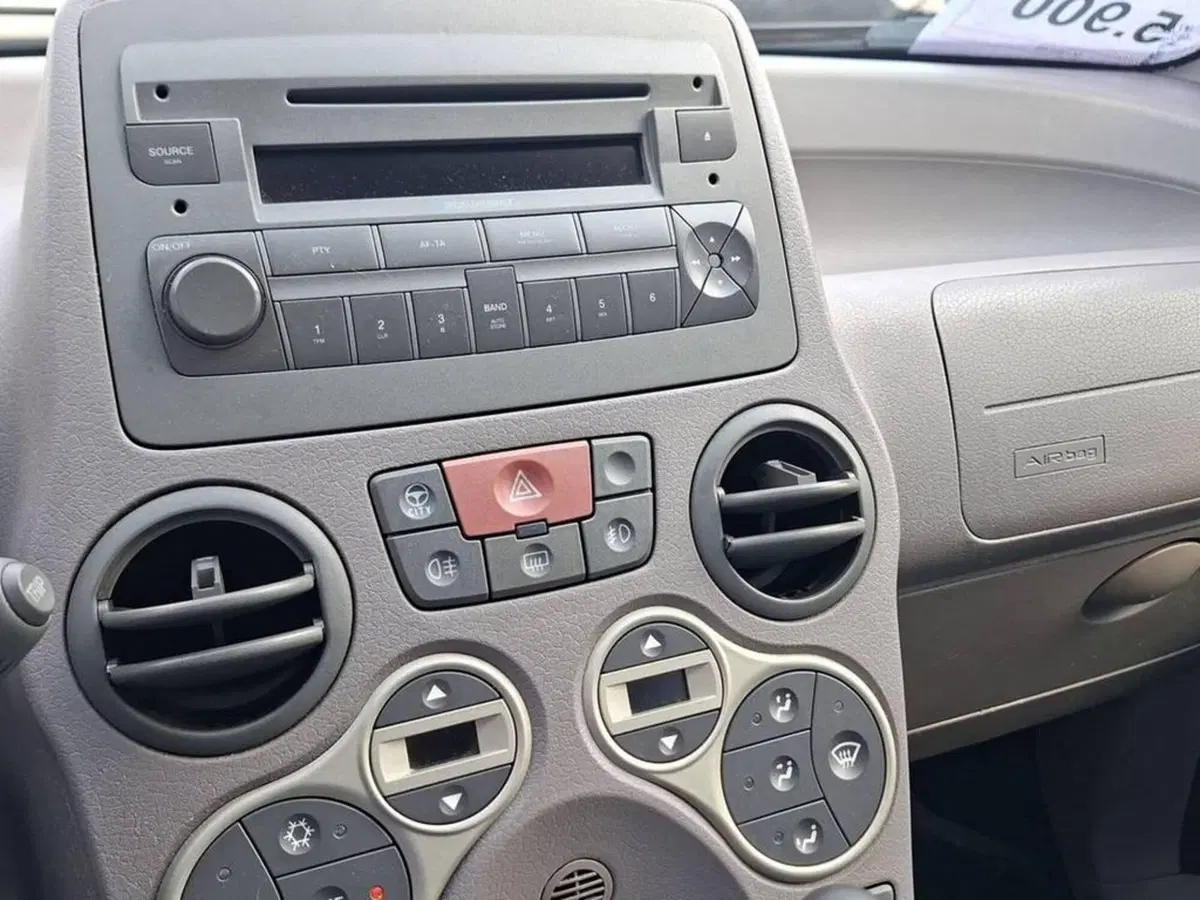 Fiat Panda usata a Torino (9)