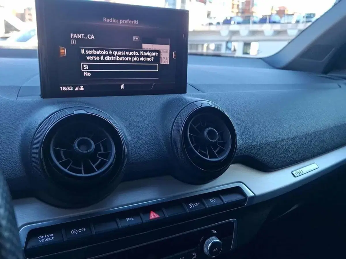 Audi Q2 usata a Torino (9)